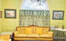 Cozy Suite